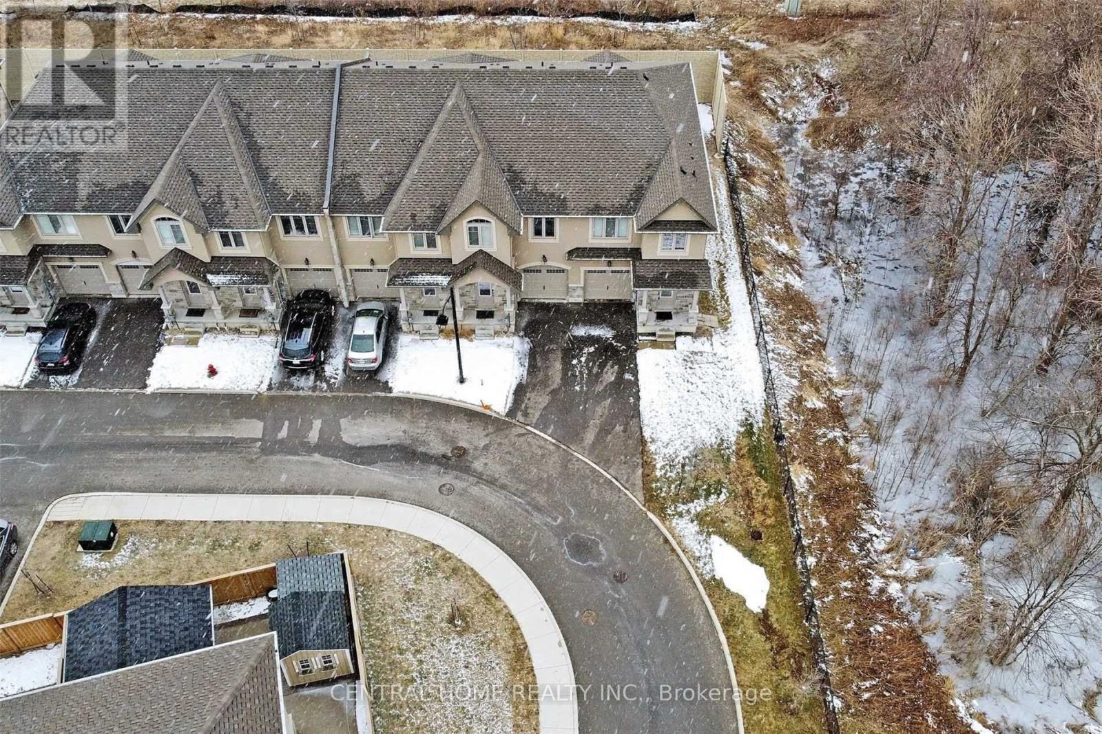 1 - 98 Shoreview Place, Hamilton, ON - Outdoor