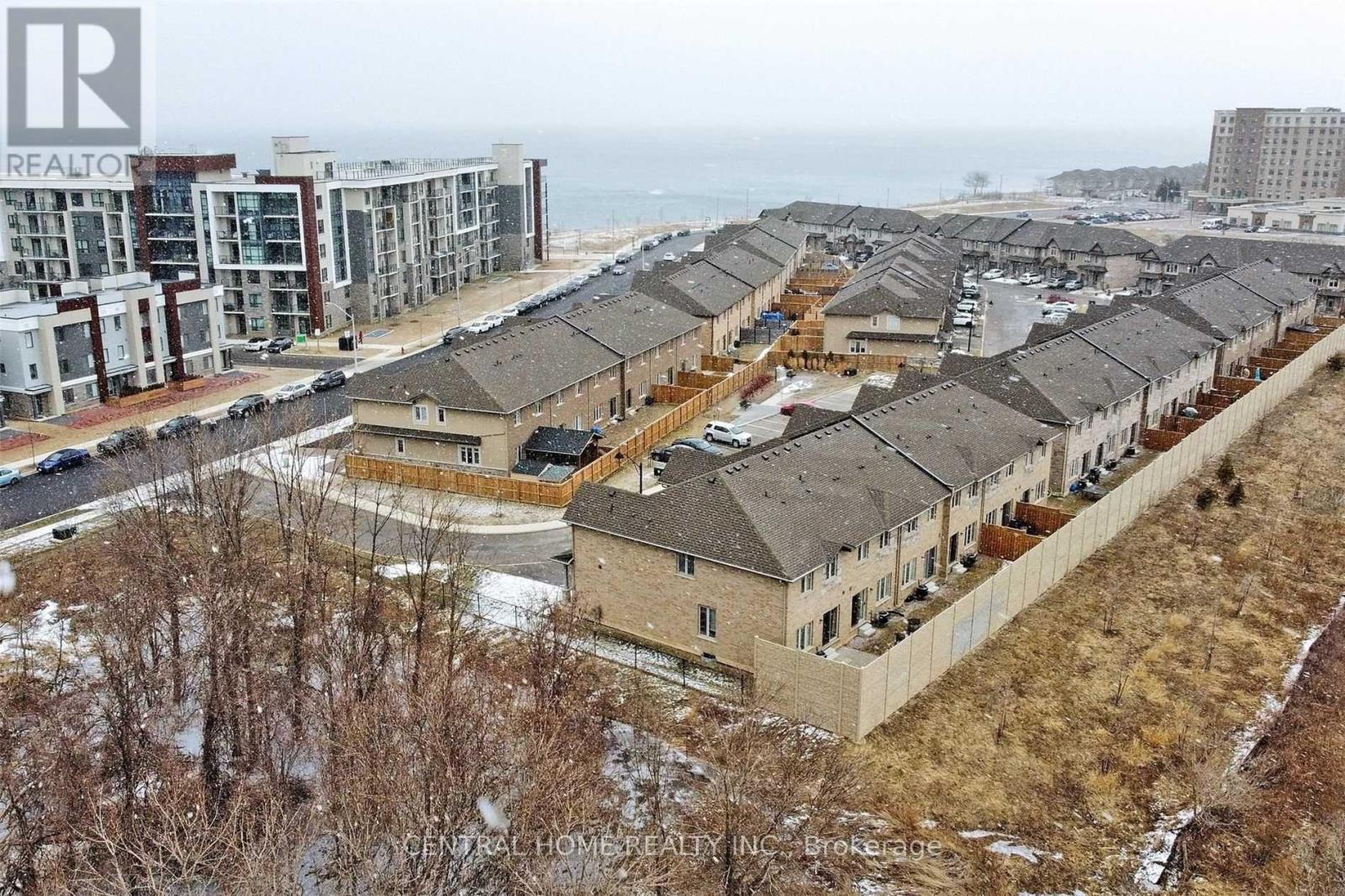1 - 98 Shoreview Place, Hamilton, ON - Outdoor With View