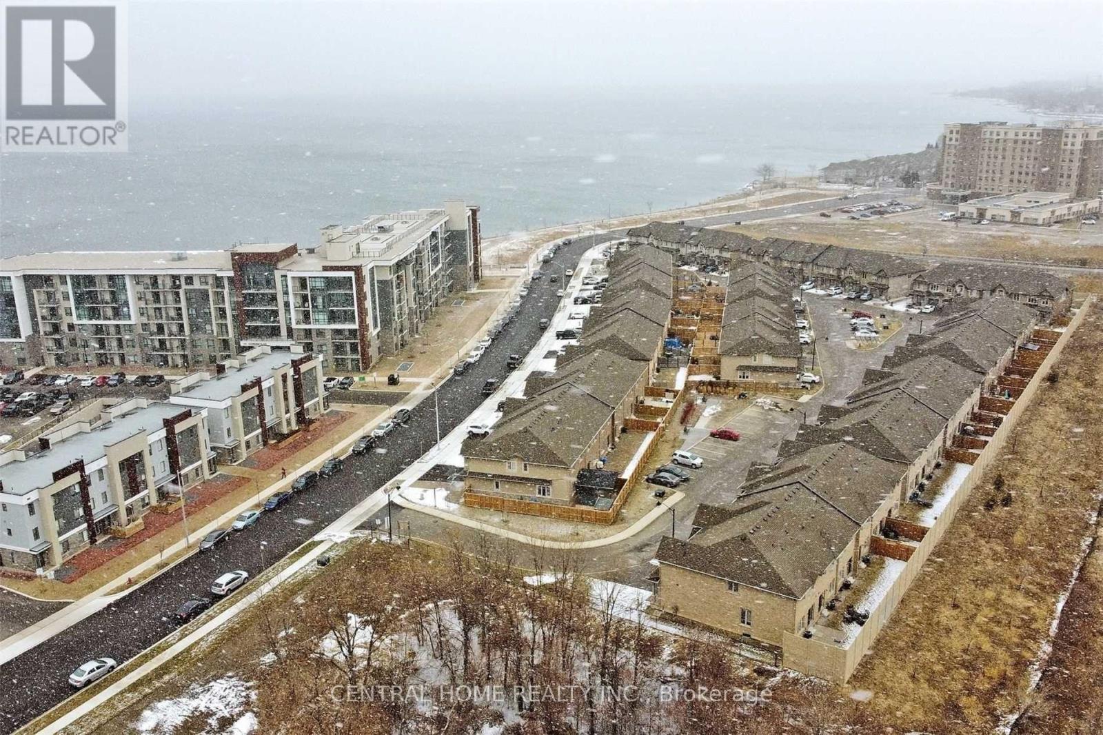 1 - 98 Shoreview Place, Hamilton, ON - Outdoor With View