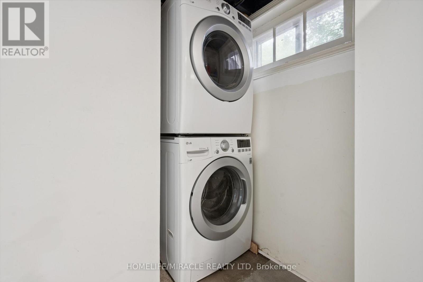 60 Edinburgh Road, Kitchener, ON - Indoor Photo Showing Laundry Room