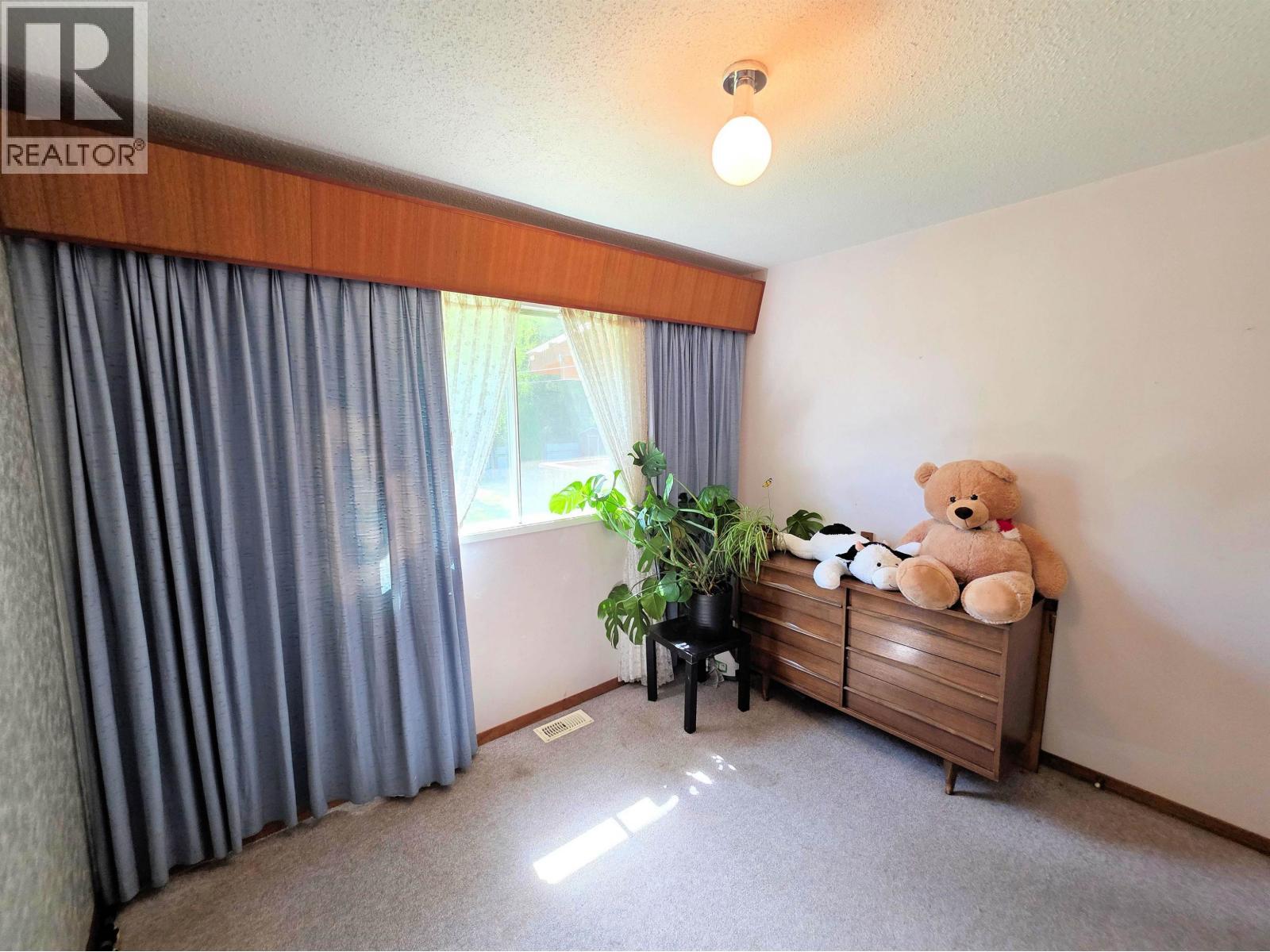 2697 Abbott Crescent, Prince George, BC - Indoor