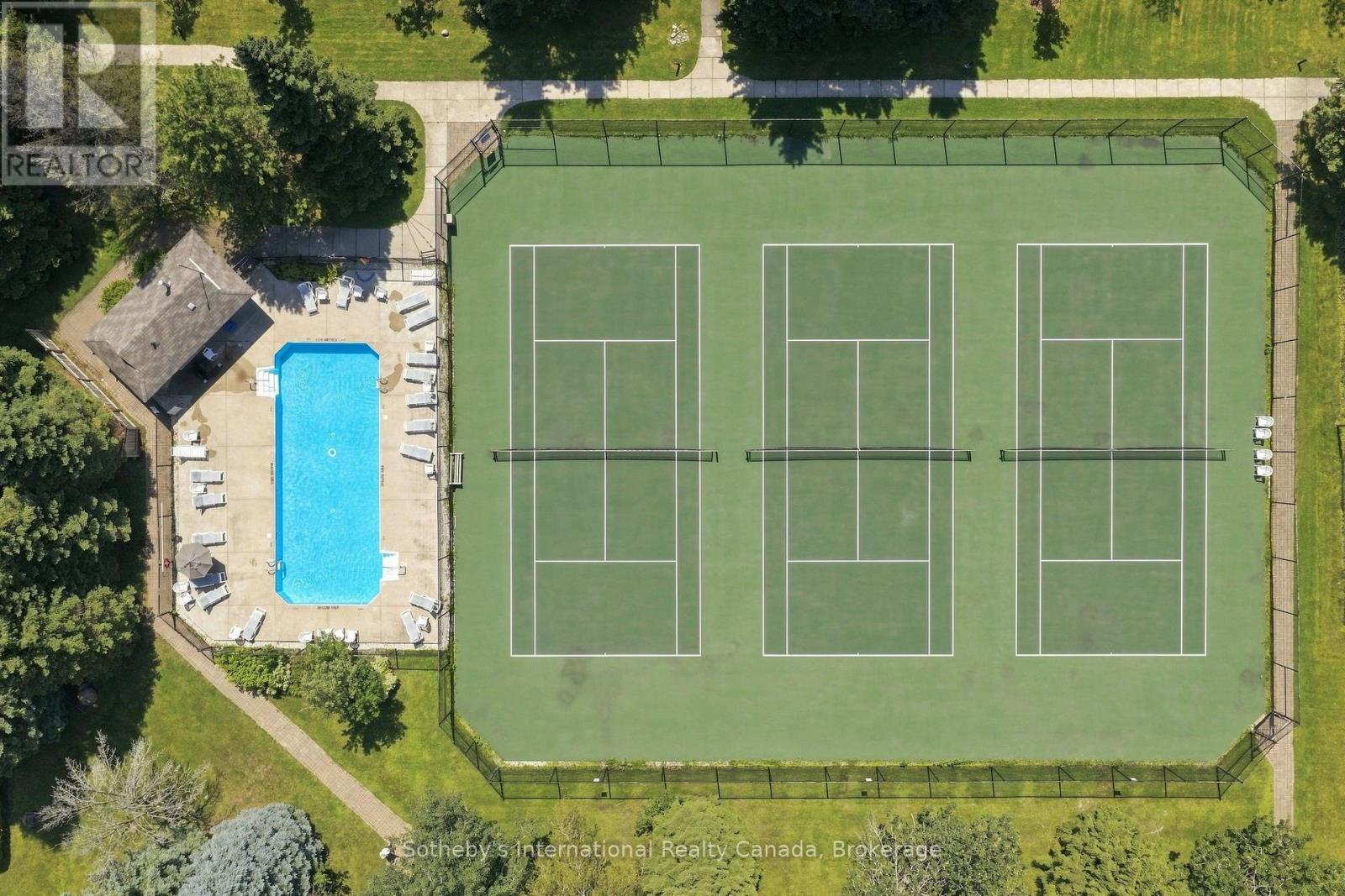 464 Mariners Way, Collingwood, ON - Outdoor With In Ground Pool