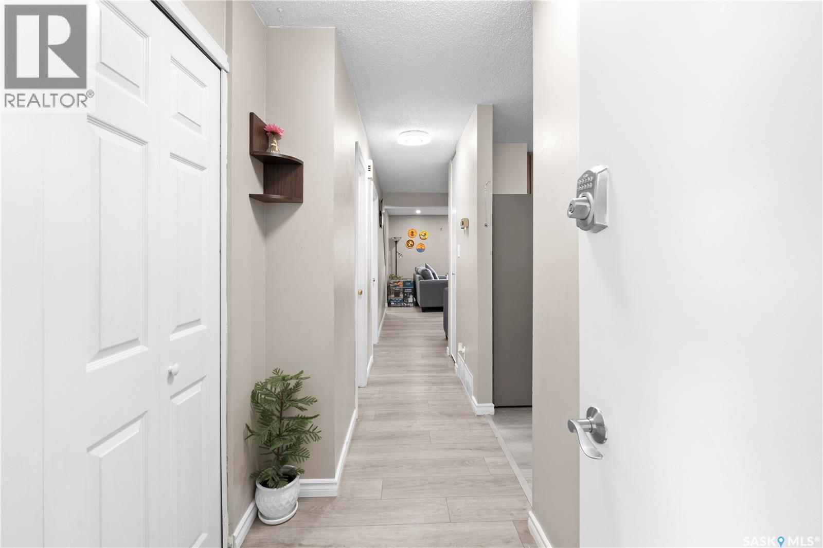 21 1128 Mckercher Drive, Saskatoon, SK - Indoor Photo Showing Other Room