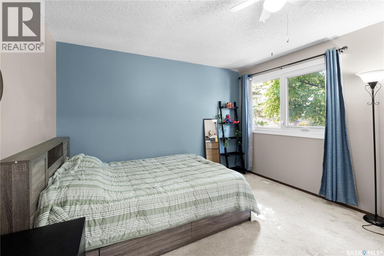 21 1128 Mckercher Drive, Saskatoon, SK - Indoor Photo Showing Bedroom
