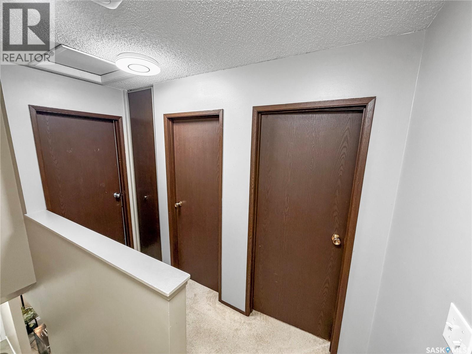 21 1128 Mckercher Drive, Saskatoon, SK - Indoor