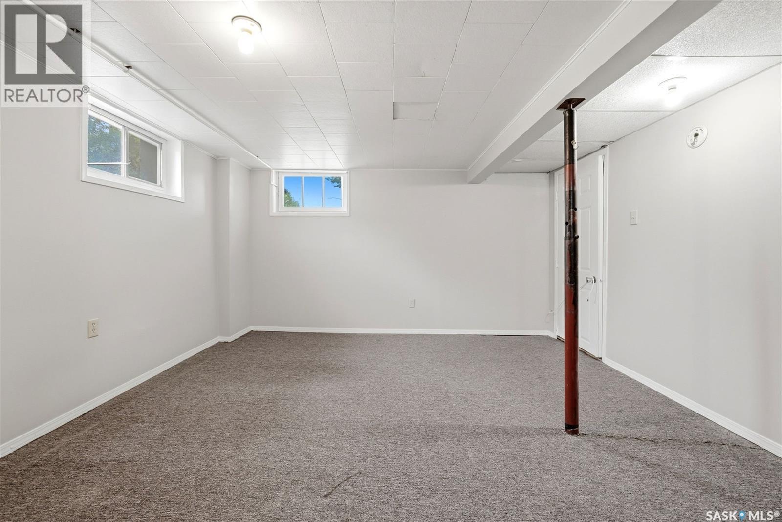 1209 14Th Avenue, Regina, SK - Indoor
