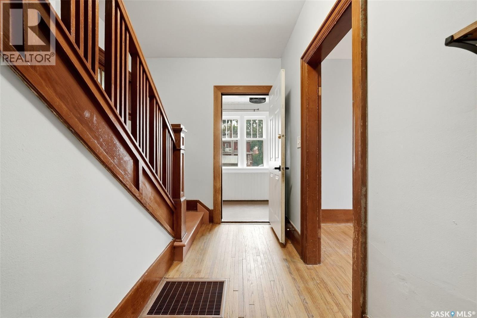 1209 14Th Avenue, Regina, SK - Indoor Photo Showing Other Room