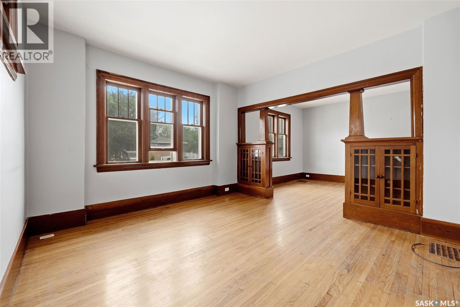 1209 14Th Avenue, Regina, SK - Indoor