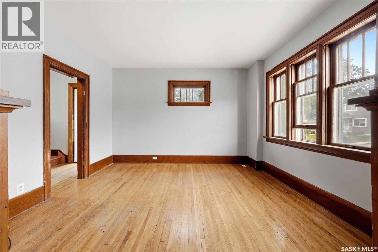 1209 14Th Avenue, Regina, SK - Indoor Photo Showing Other Room