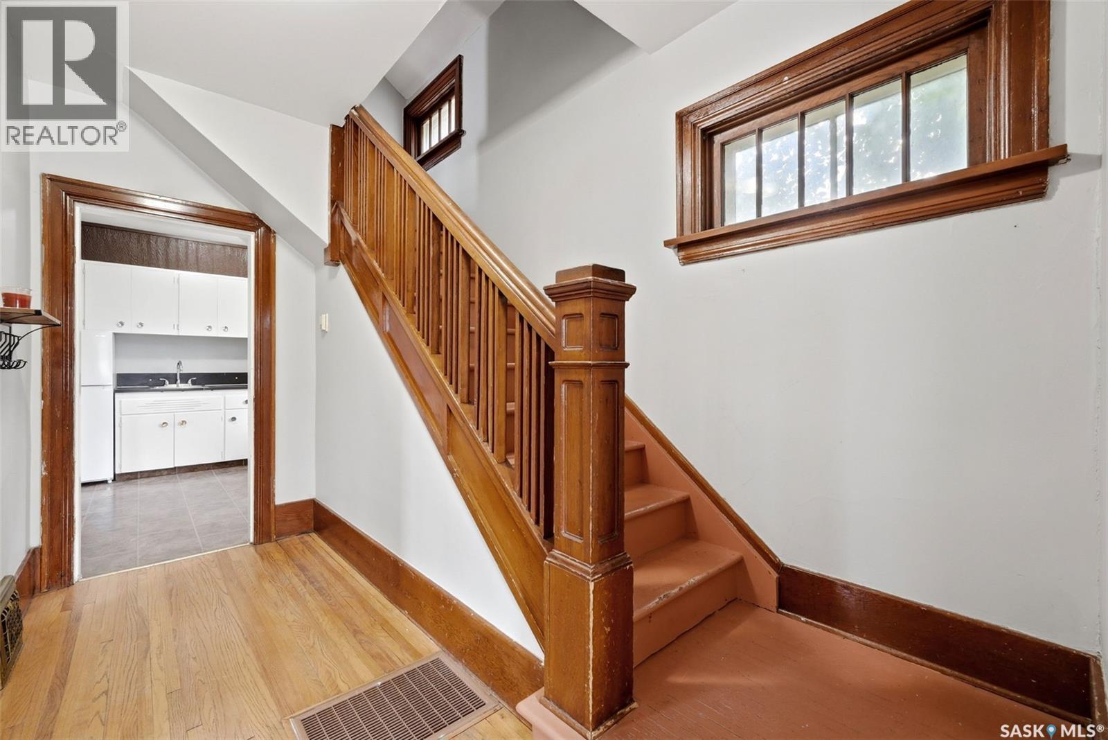 1209 14Th Avenue, Regina, SK - Indoor Photo Showing Other Room