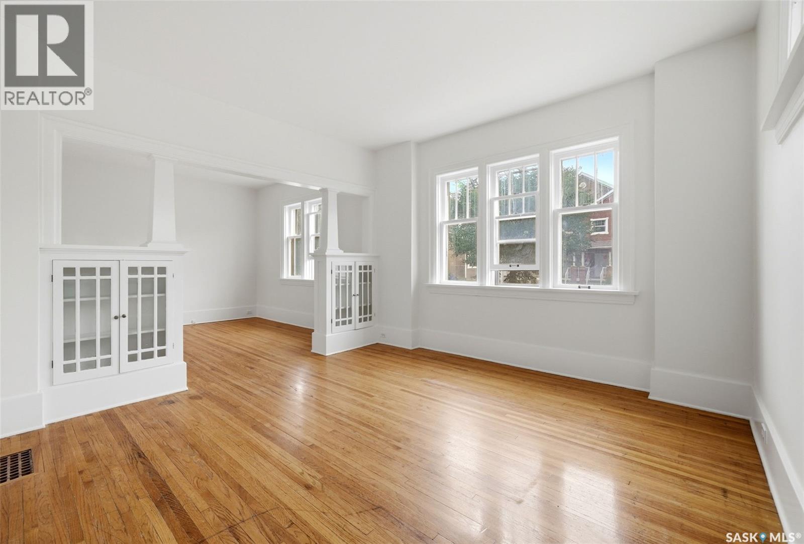 1209 14Th Avenue, Regina, SK - Indoor