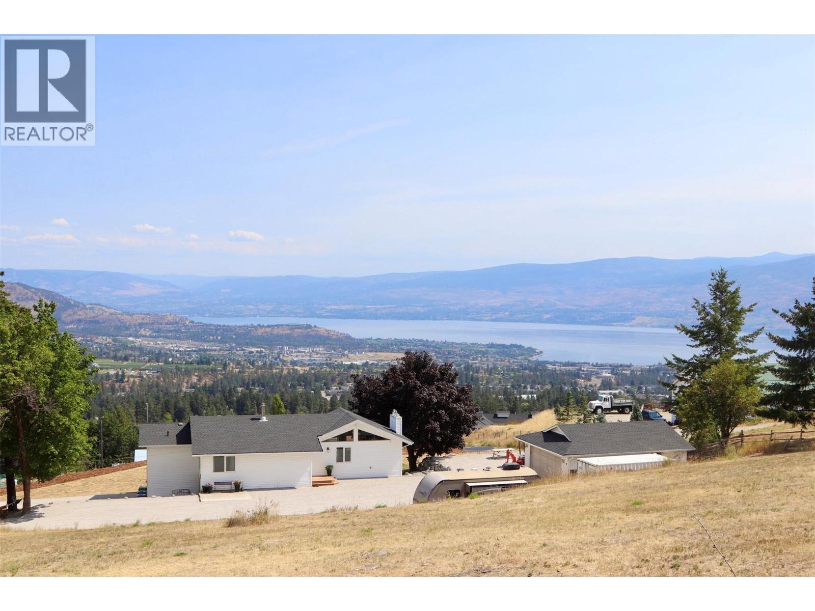 3491 Fenton Road, West Kelowna, BC - Outdoor