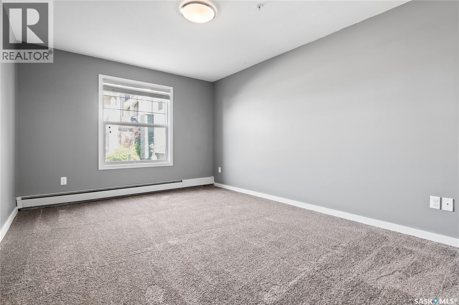 117 1640 Dakota Drive, Regina, SK - Indoor Photo Showing Other Room
