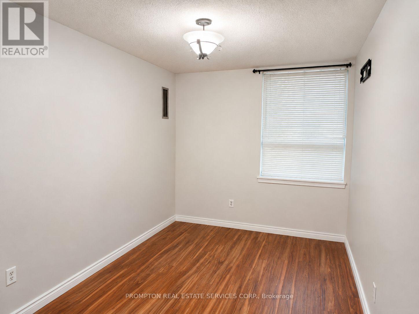 104 - 121 Trudelle Drive, Toronto, ON - Indoor Photo Showing Other Room