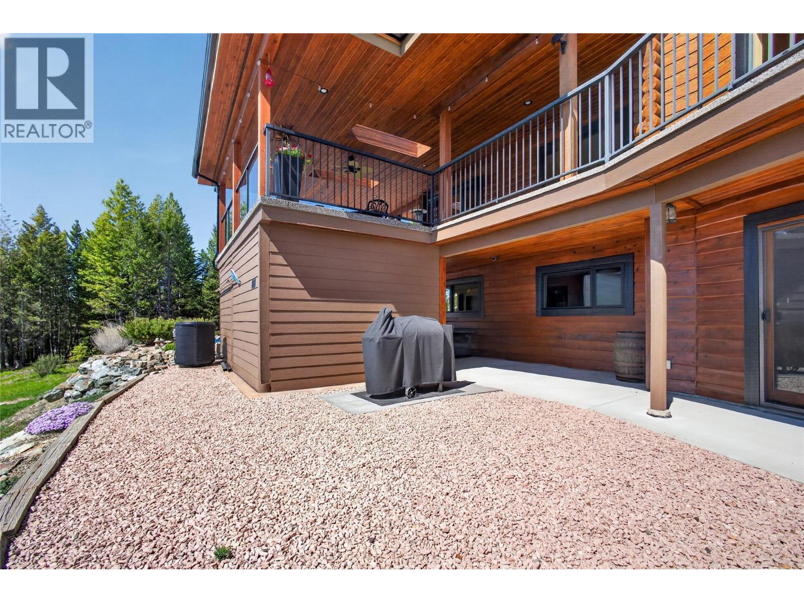 7319 Trapper Court, Kelowna, BC - Outdoor With Exterior