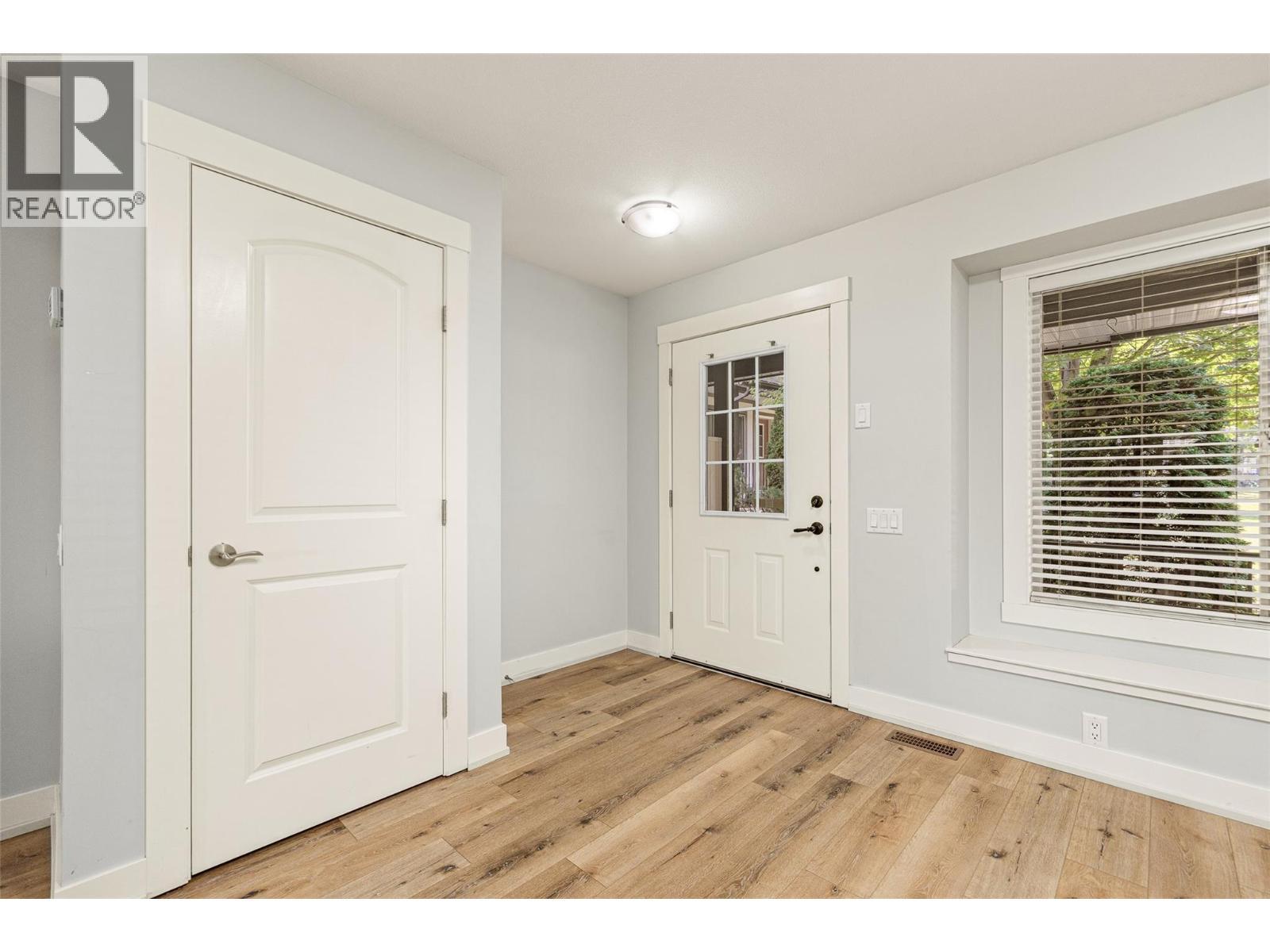 1651 Lynrick Road Unit# 105, Kelowna, BC - Indoor Photo Showing Other Room