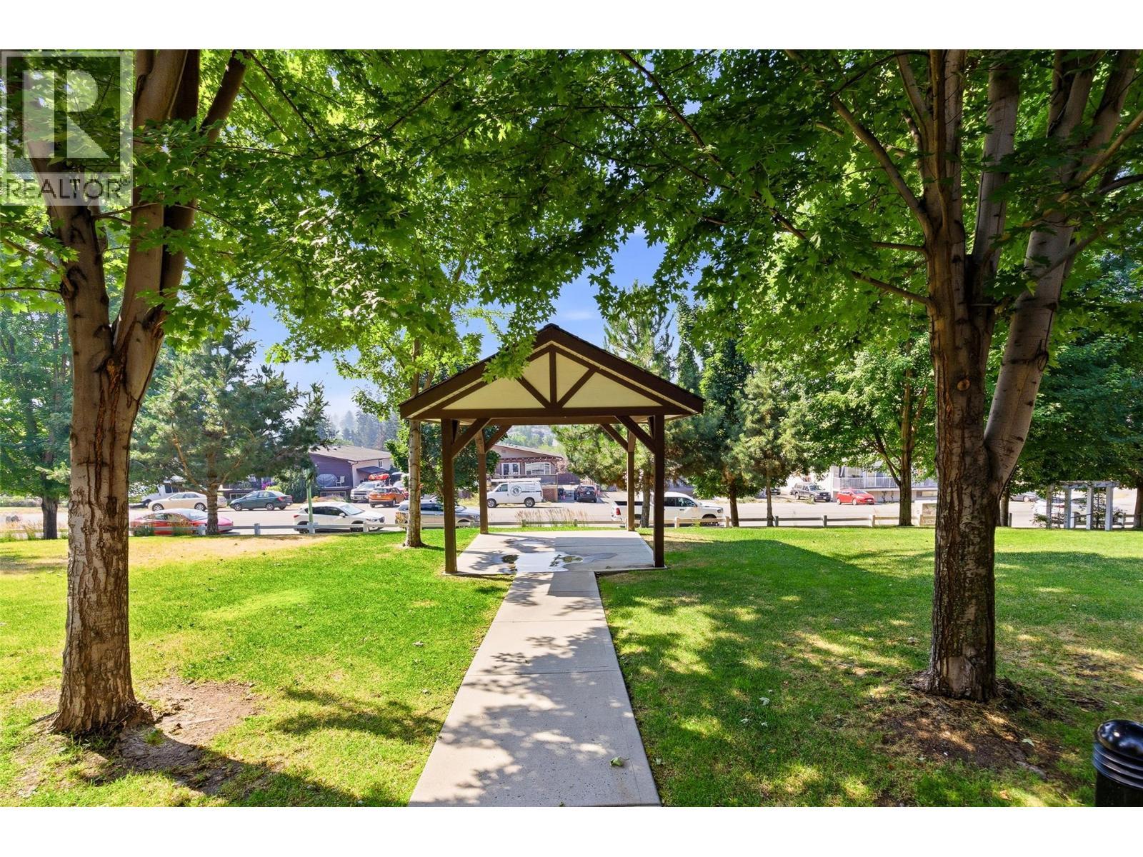 1651 Lynrick Road Unit# 105, Kelowna, BC - Outdoor