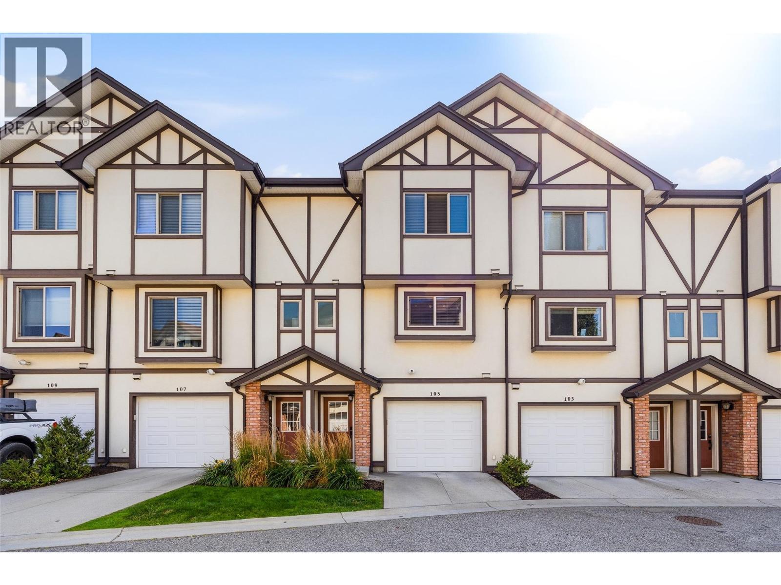 1651 Lynrick Road Unit# 105, Kelowna, BC - Outdoor With Facade