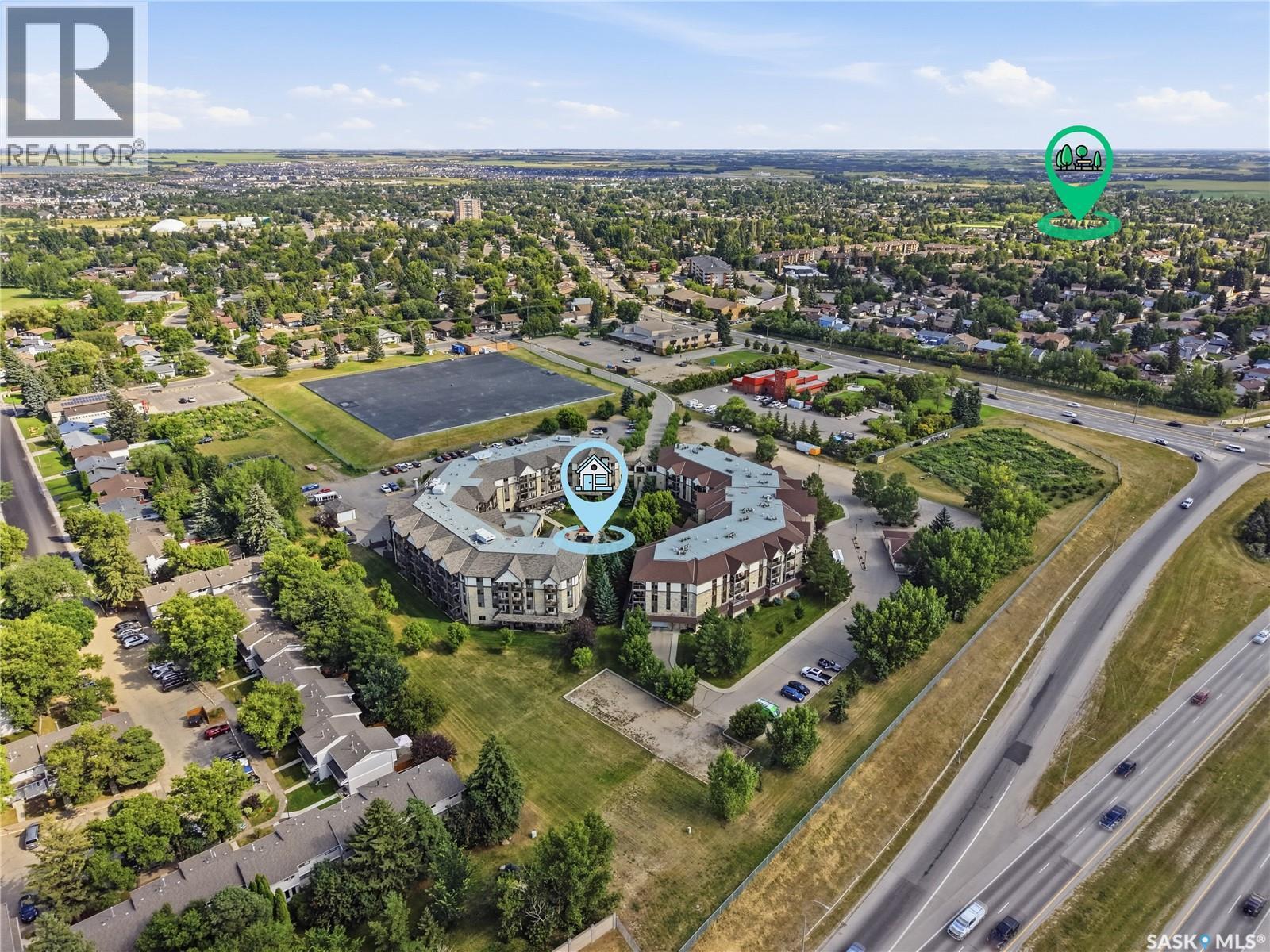 311 1622A Acadia Drive, Saskatoon, SK - Outdoor With View