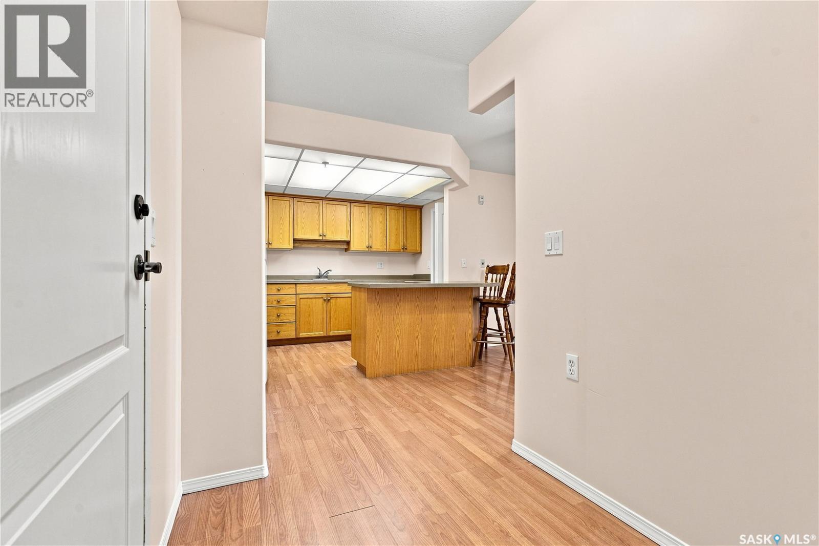 311 1622A Acadia Drive, Saskatoon, SK - Indoor