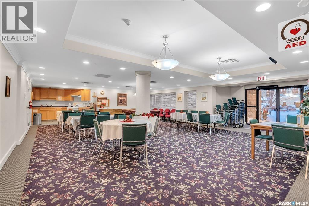 311 1622A Acadia Drive, Saskatoon, SK - Indoor Photo Showing Other Room
