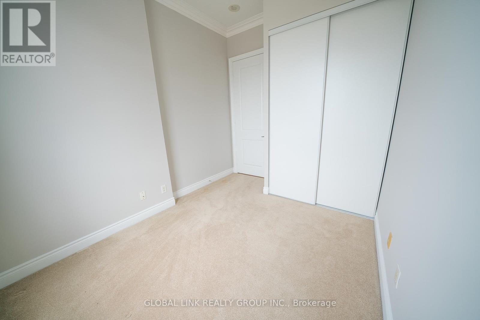 3rd BR - Uph 01 - 88 Times Avenue, Markham, ON - Indoor Photo Showing Other Room