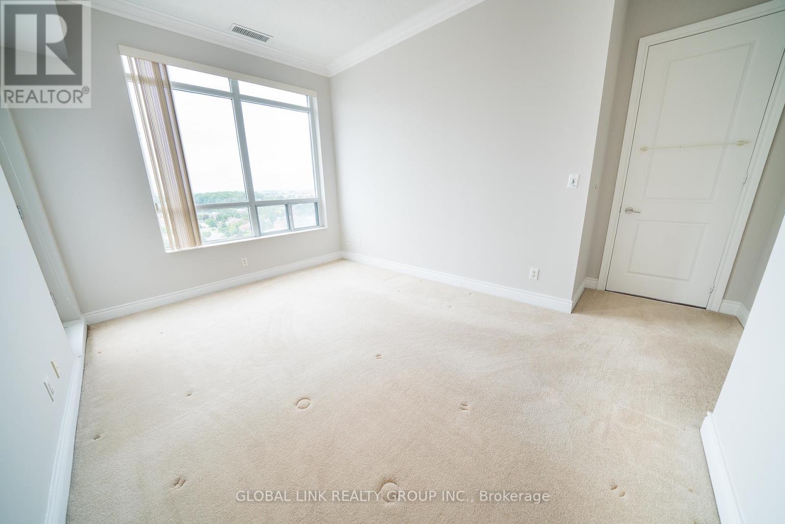 Primary BR w/ w/o to Balcony - Uph 01 - 88 Times Avenue, Markham, ON - Indoor Photo Showing Other Room