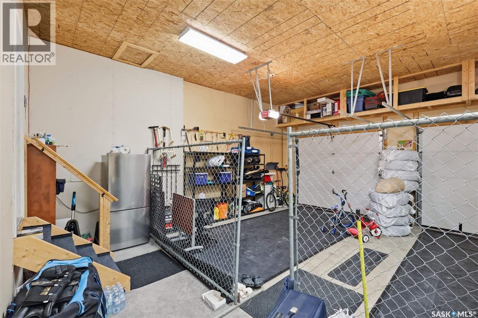 206 Muzyka Road, Saskatoon, SK - Indoor