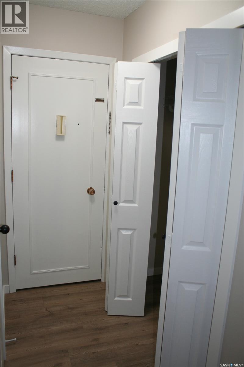6 4505 Rae Street, Regina, SK - Indoor Photo Showing Other Room