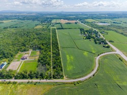 Ch. Lafrenière La Prairie, QC J5R 1X1