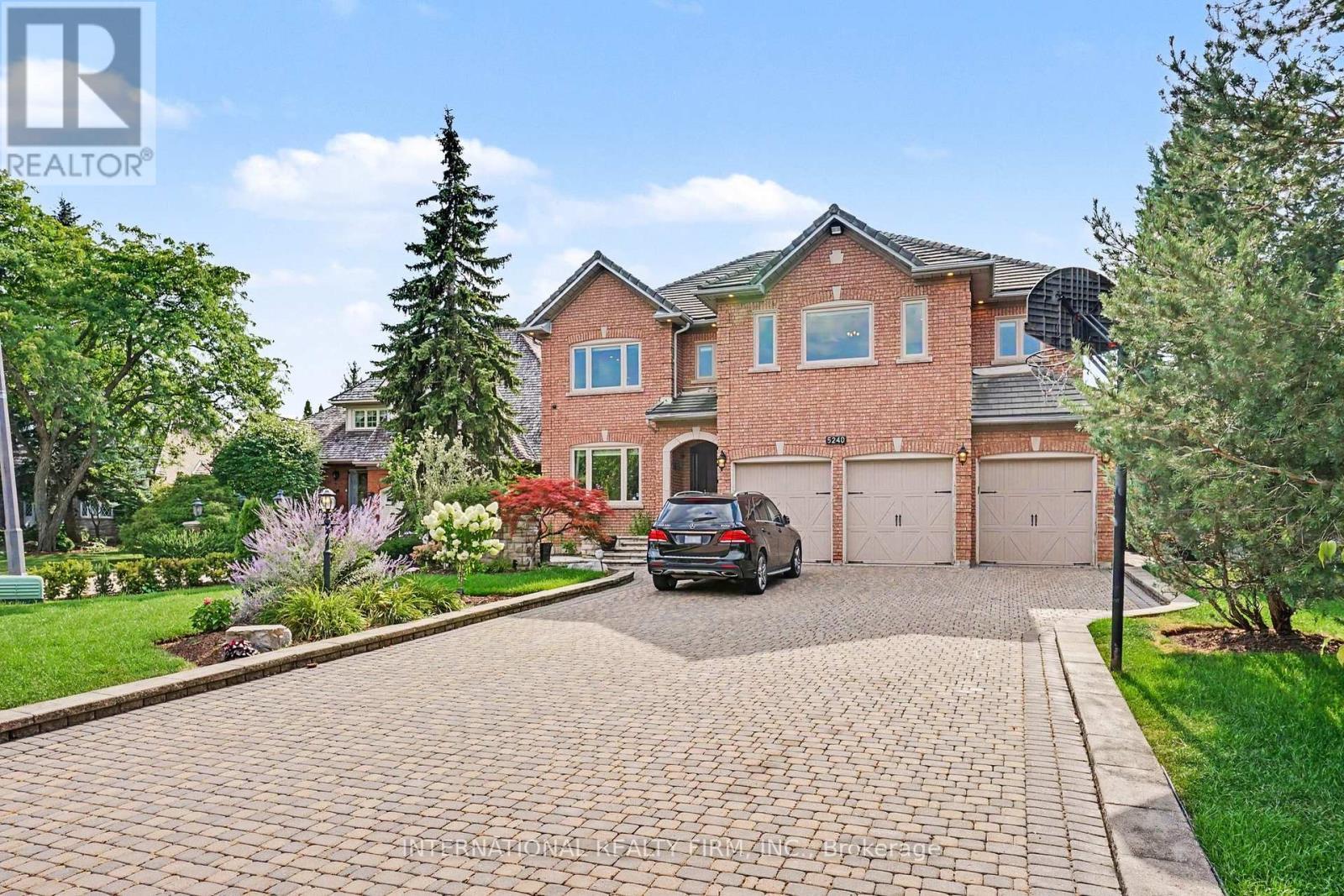 5240 Elmridge Drive, Mississauga, ON - Outdoor