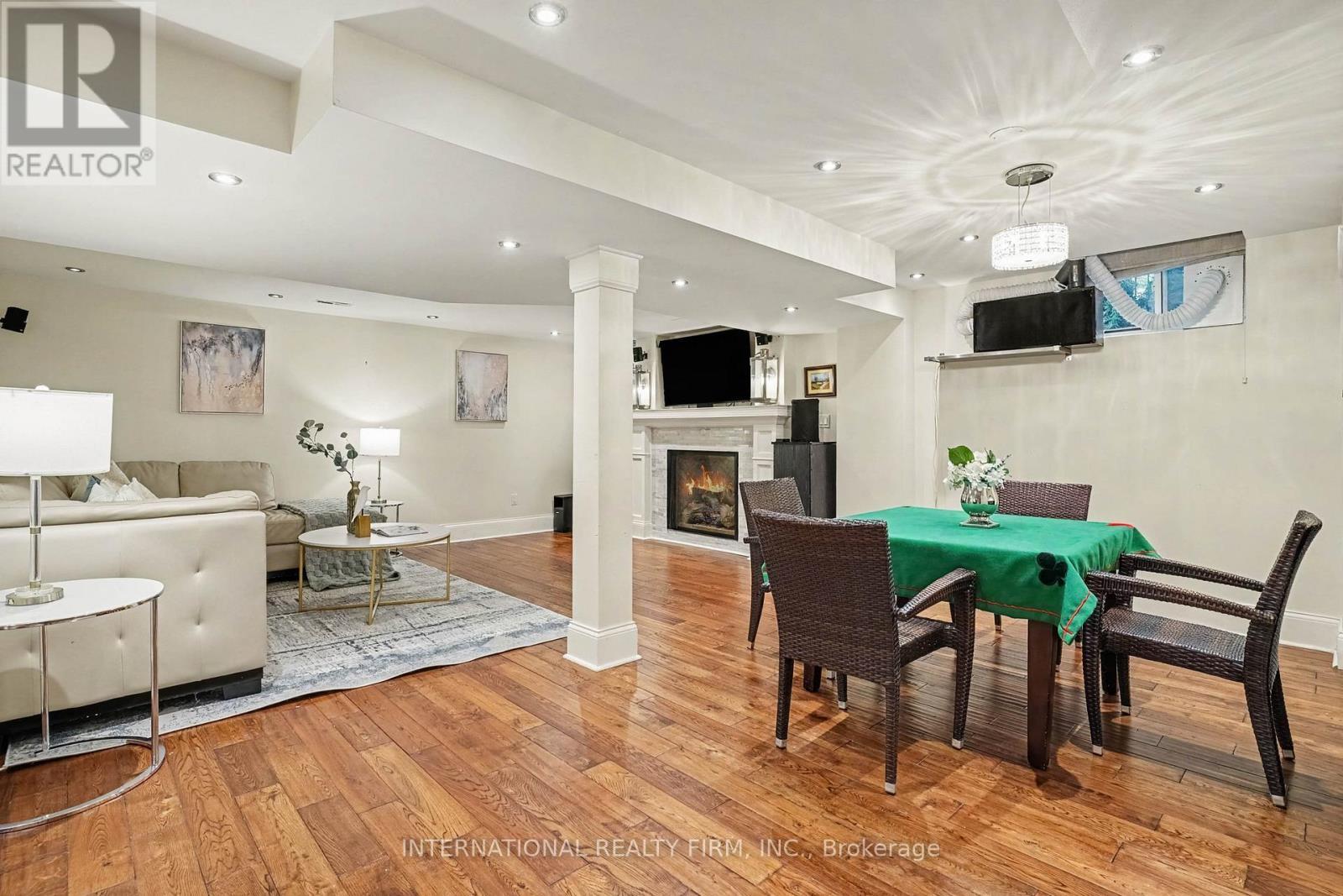 5240 Elmridge Drive, Mississauga, ON - Indoor With Fireplace