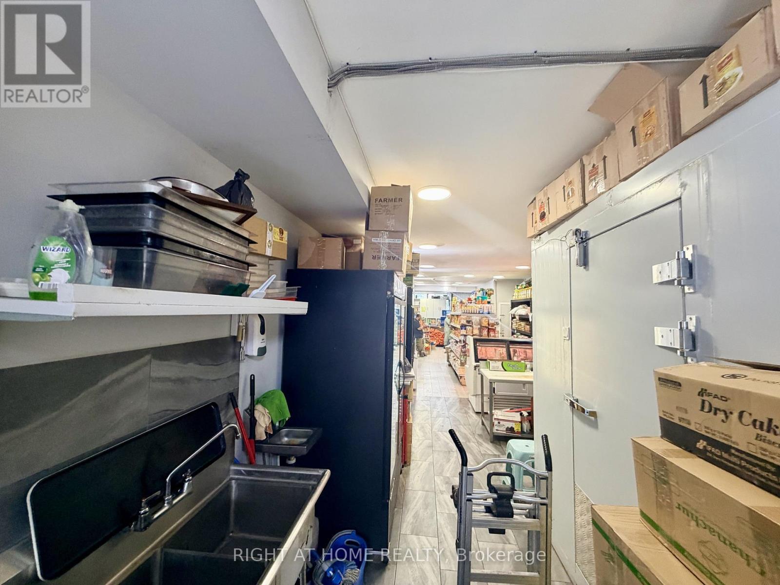 3468 Danforth Avenue, Toronto, ON