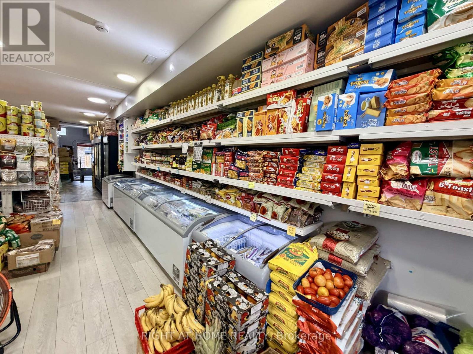 3468 Danforth Avenue, Toronto, ON