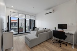 Salon - 