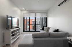 Salon - 