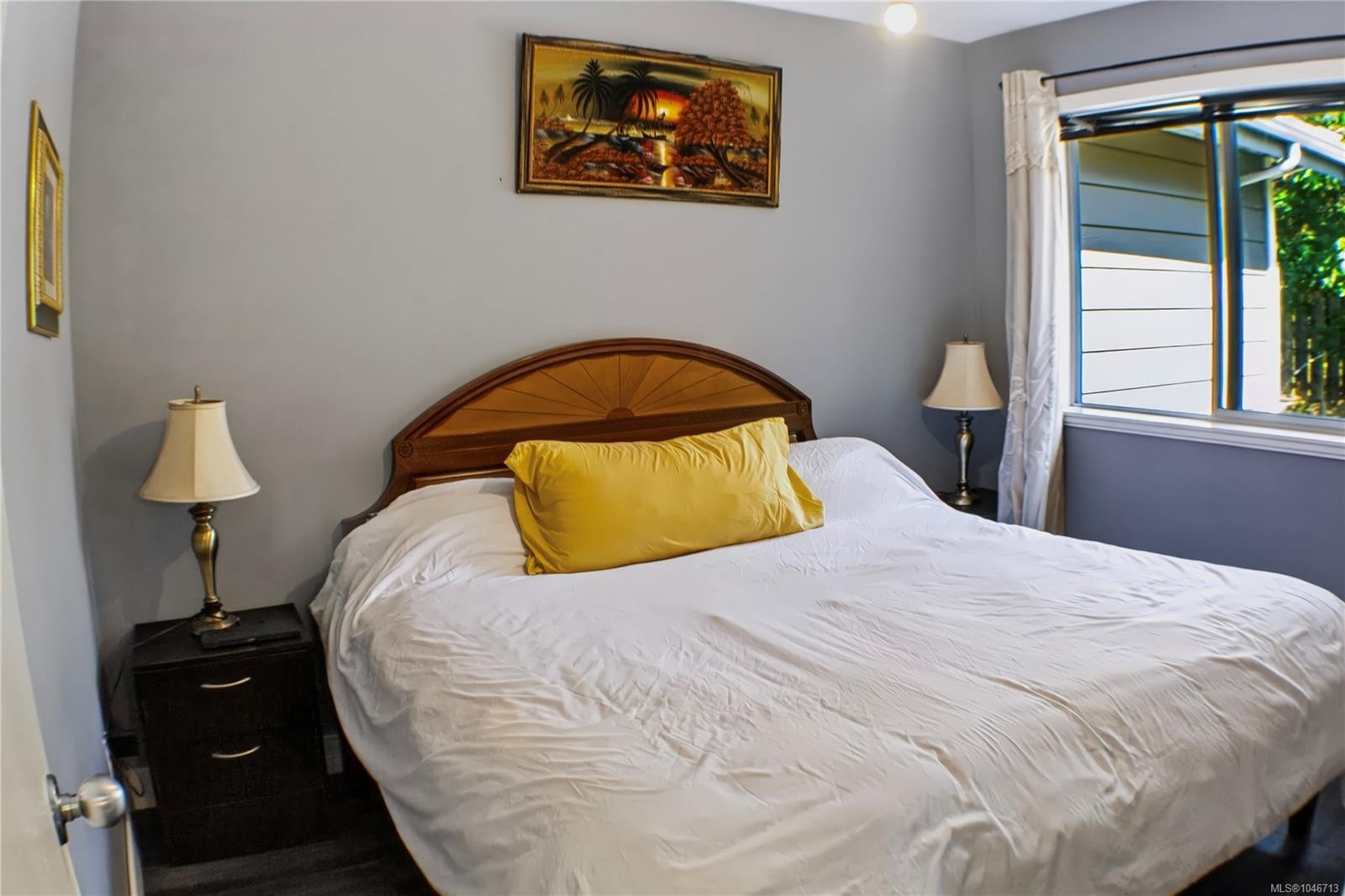 #2-906 Admirals Rd, Esquimalt, BC