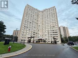 SPH7 - 3695 KANEFF CRESCENT Mississauga, ON L5A 4B6