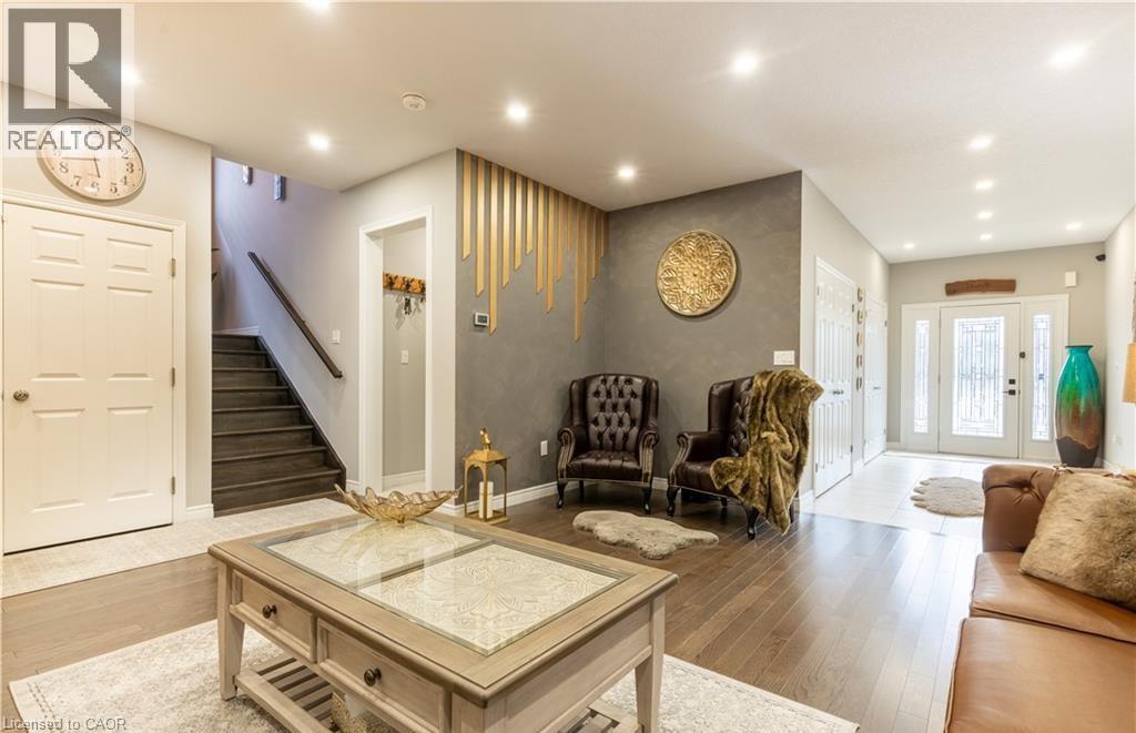 49 Scots Pine Trail, Kitchener, ON - Indoor Photo Showing Other Room