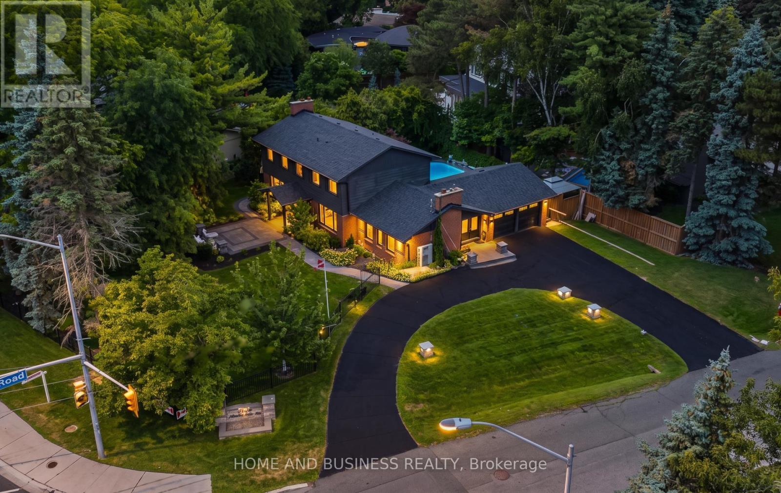 1335 Mississauga Road, Mississauga, ON - Outdoor