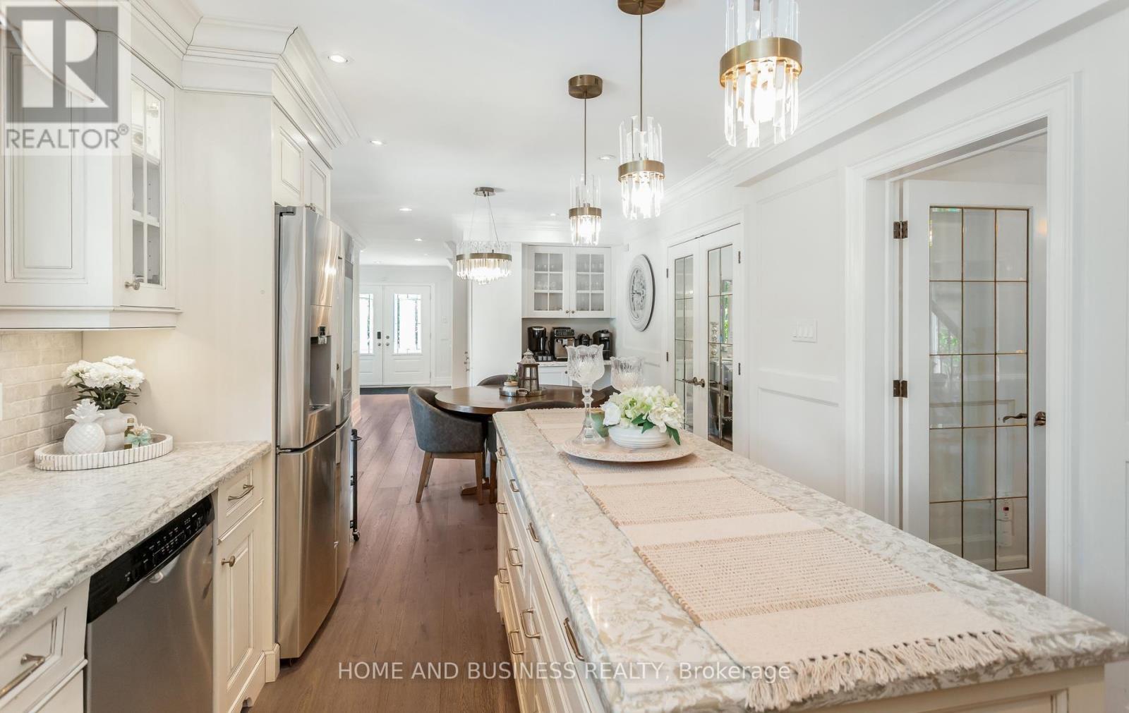 1335 Mississauga Road, Mississauga, ON - Indoor