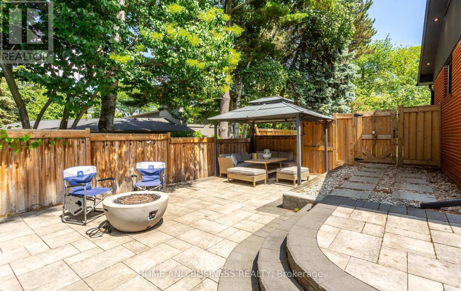 1335 Mississauga Road, Mississauga, ON - Outdoor With Deck Patio Veranda