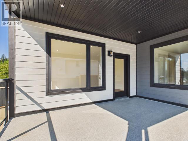4835 Lesley Cres, Powell River, BC - Outdoor With Exterior