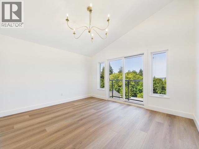 4835 Lesley Cres, Powell River, BC - Indoor Photo Showing Other Room