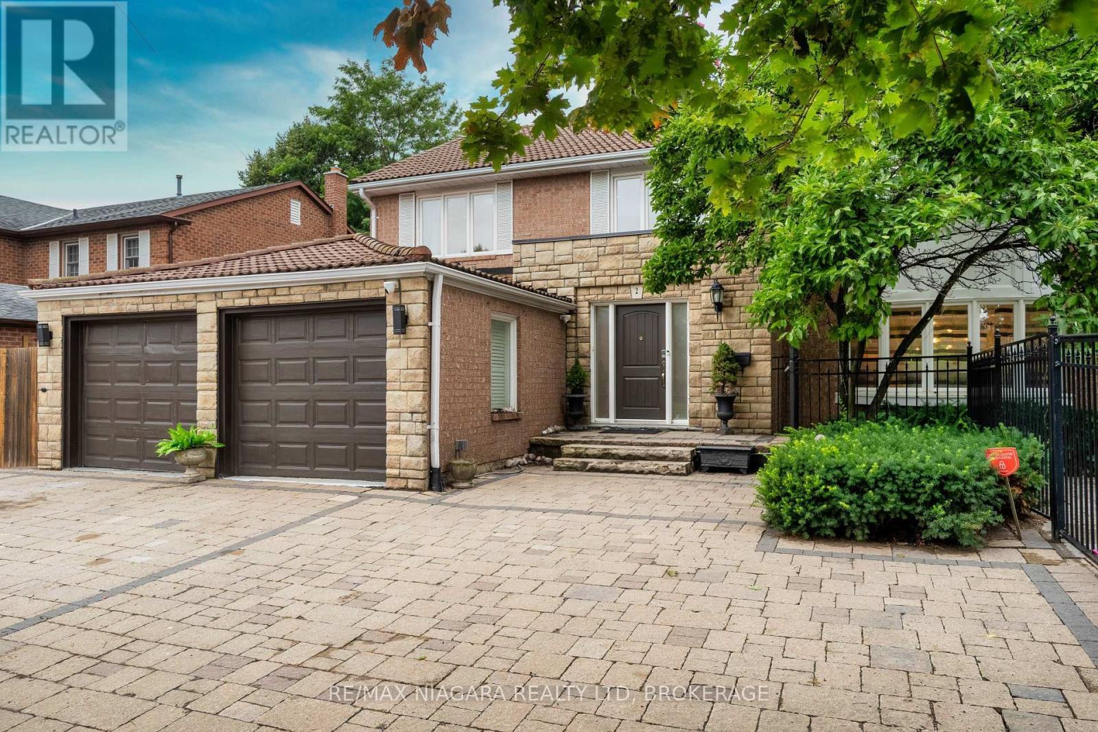 2 Aitken Circle, Markham (Unionville), ON - Outdoor