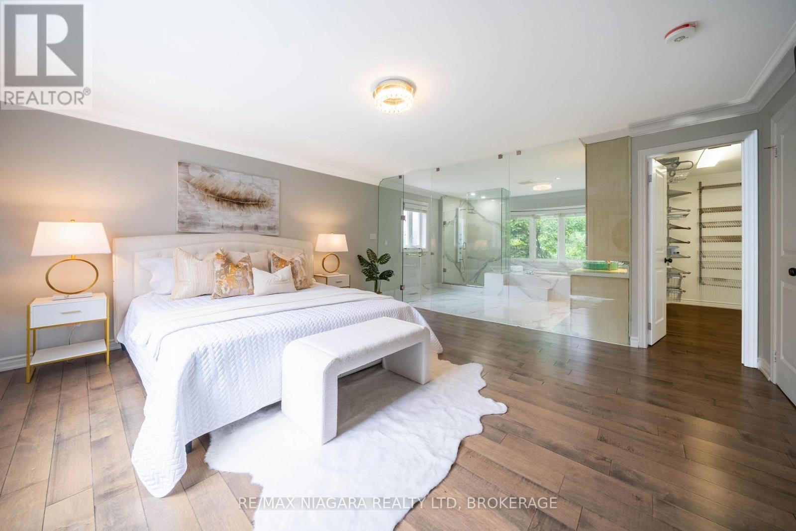 2 Aitken Circle, Markham (Unionville), ON - Indoor Photo Showing Bedroom