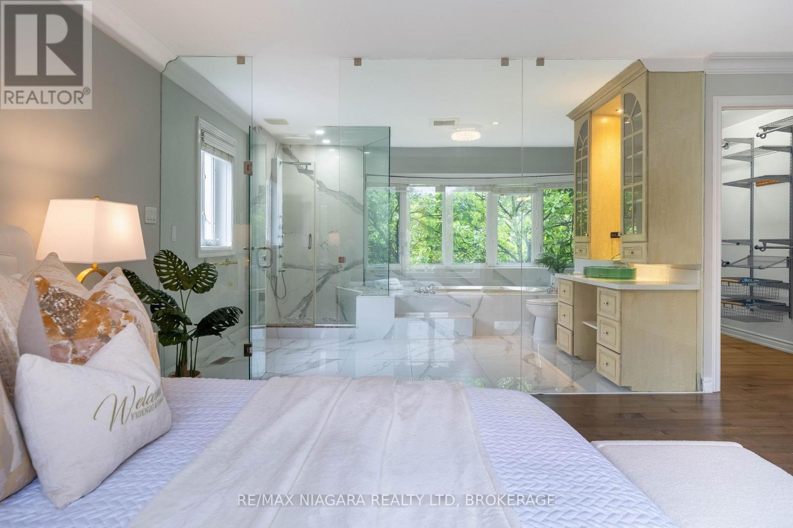 2 Aitken Circle, Markham (Unionville), ON - Indoor Photo Showing Other Room