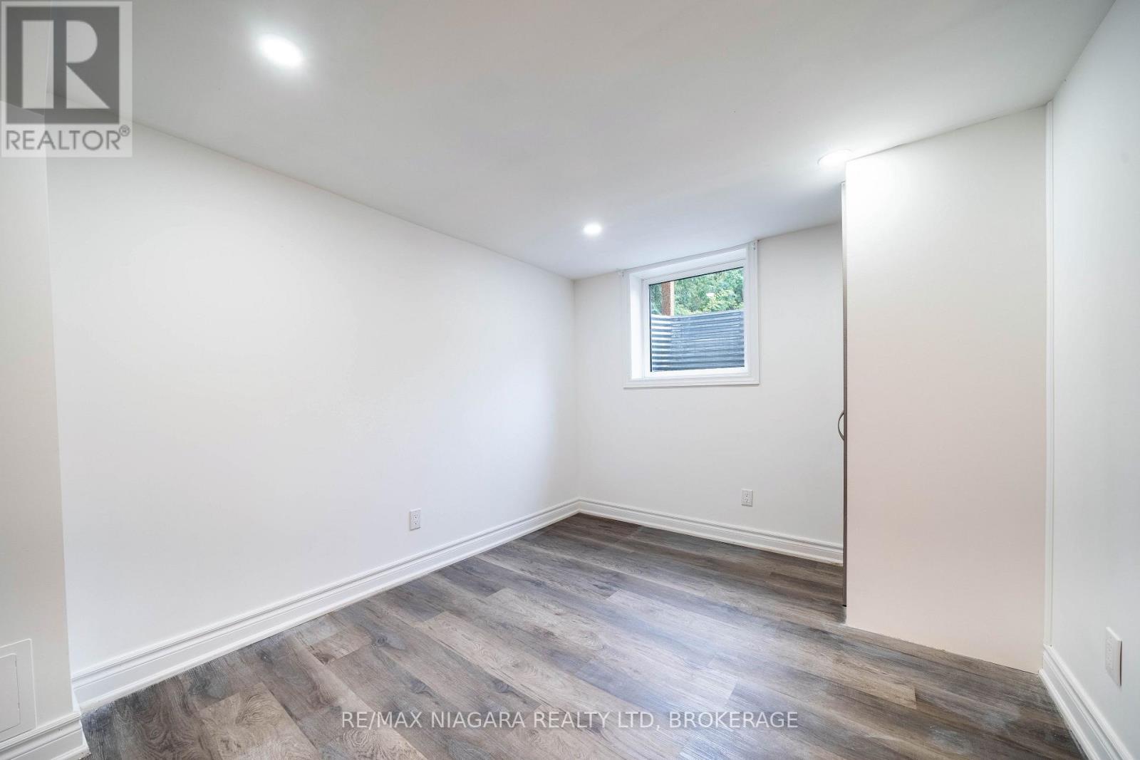 2 Aitken Circle, Markham (Unionville), ON - Indoor Photo Showing Other Room