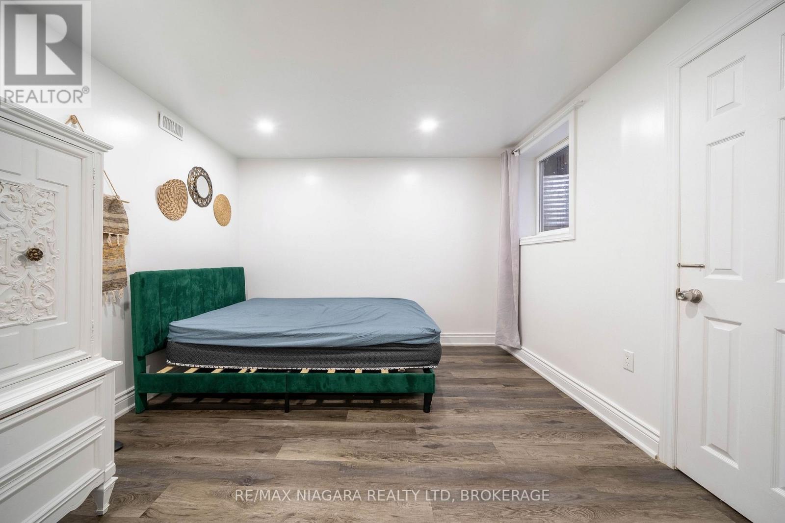 2 Aitken Circle, Markham (Unionville), ON - Indoor
