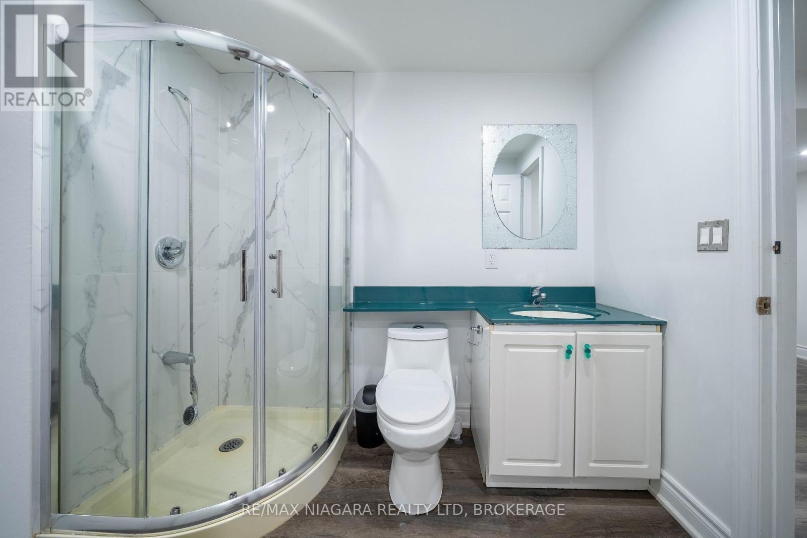2 Aitken Circle, Markham (Unionville), ON - Indoor Photo Showing Bathroom